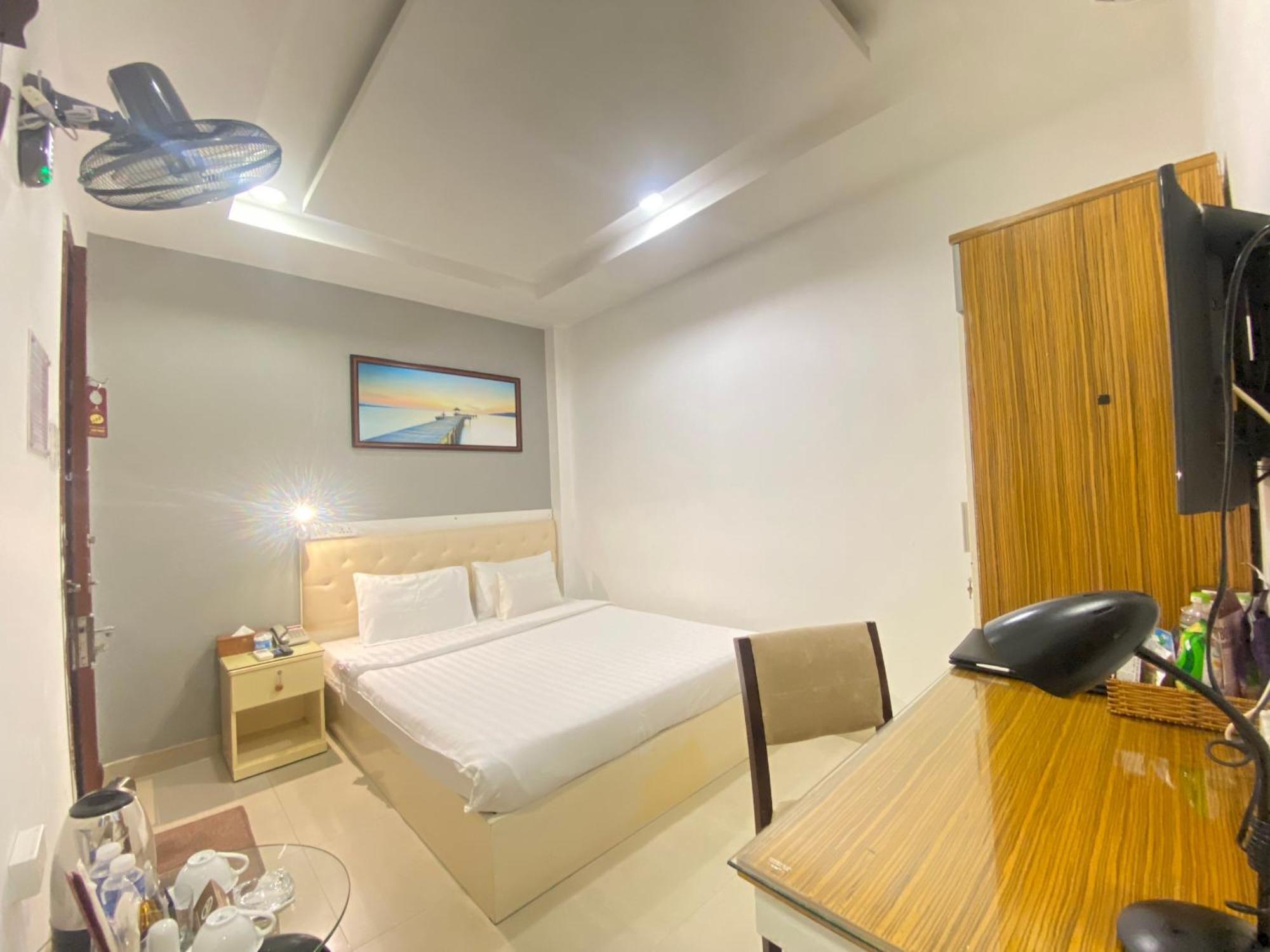 A25 Hotel - 13 Bui Thi Xuan Ho Chi Minh City Exterior photo