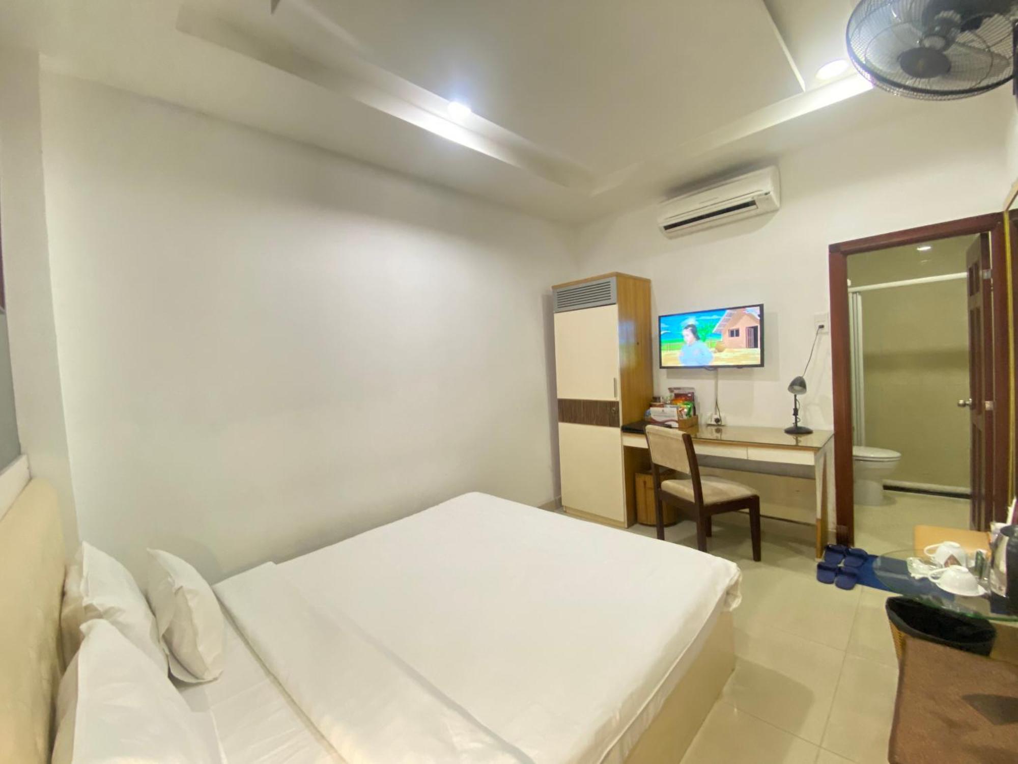 A25 Hotel - 13 Bui Thi Xuan Ho Chi Minh City Exterior photo