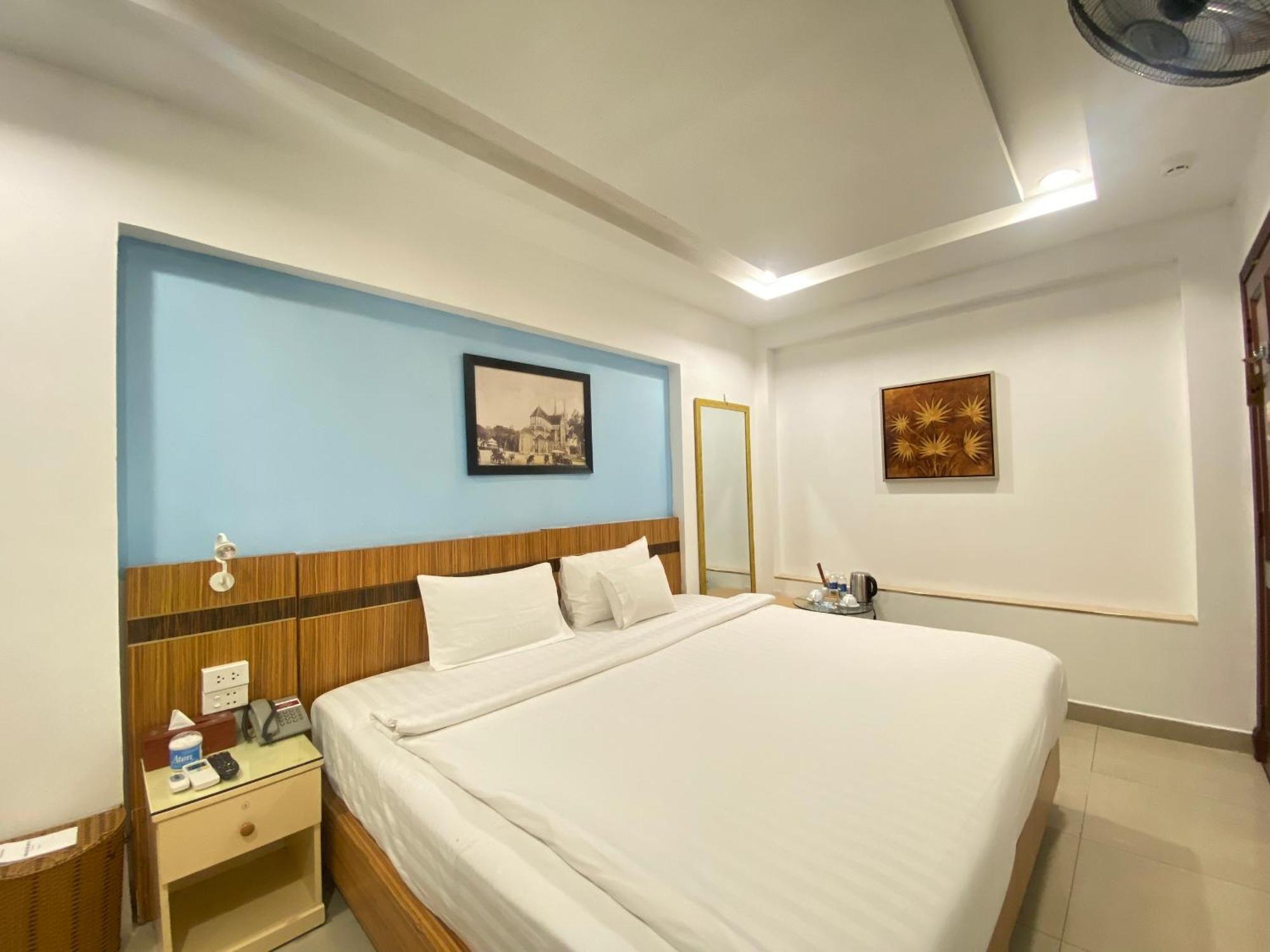 A25 Hotel - 13 Bui Thi Xuan Ho Chi Minh City Exterior photo