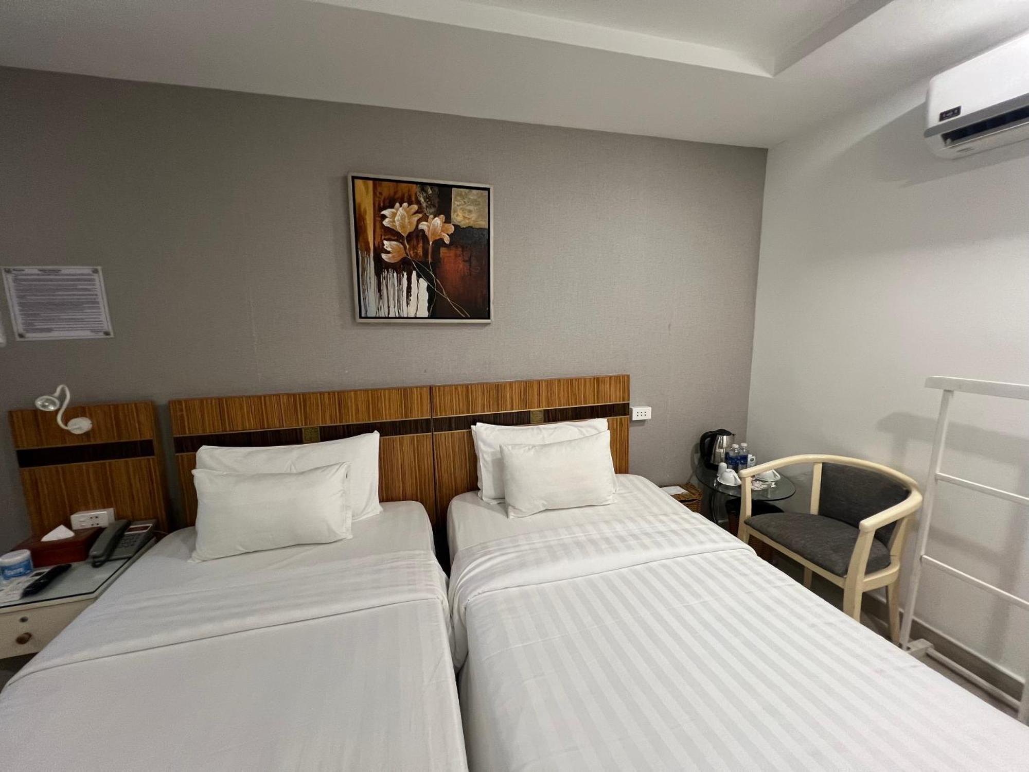 A25 Hotel - 13 Bui Thi Xuan Ho Chi Minh City Exterior photo