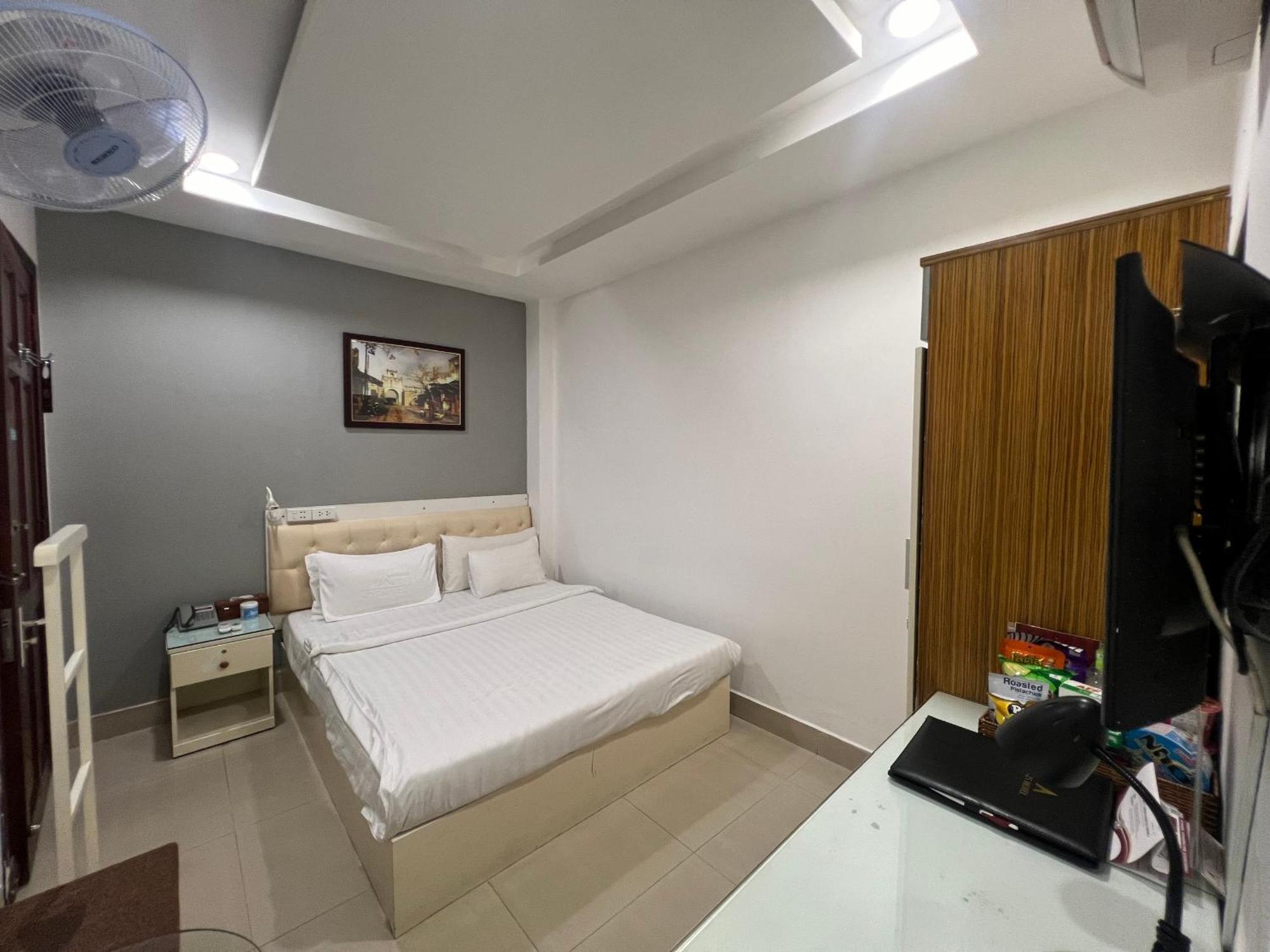 A25 Hotel - 13 Bui Thi Xuan Ho Chi Minh City Exterior photo